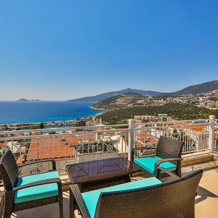 5 Bedroom فيلة *