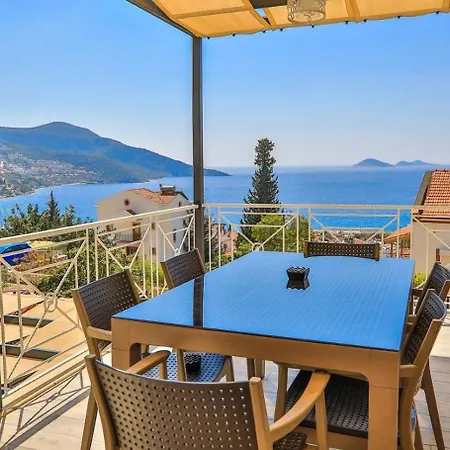 Villa 5 Bedroom - 8638 *