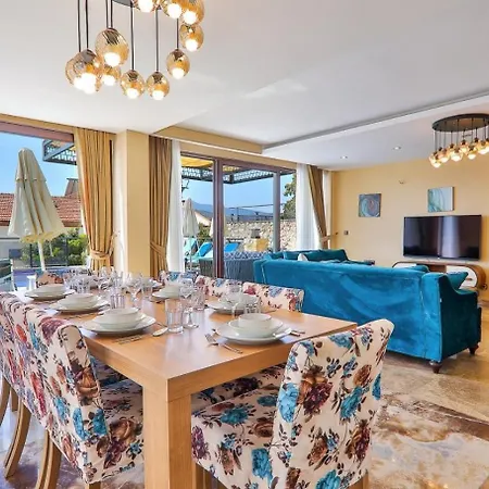 5 Bedroom - 8638 Villa *